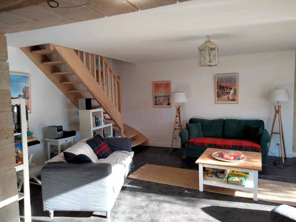 La Grange d'Amfreville Extérieur photo